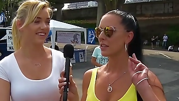 HITZEFREI Gamer girl Anny Aurora fucking a stranger