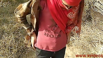 Outdoor teen girlfriend fucking Big cock indian Desi girl Rani Singh