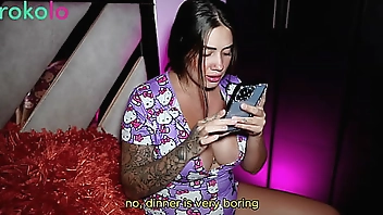 I find my stepbrother on a dating app and I seduce him to fuck him and make him fill me with his cum - Sara Blonde